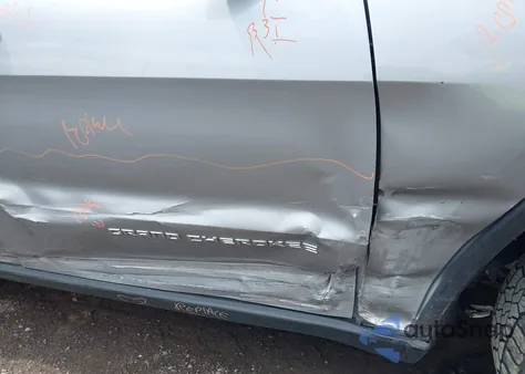 2016 Jeep Grand Cherokee Limited z USA, uszkodzony, nr VIN 1C4RJFBG0GC313284